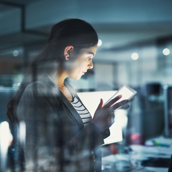 Person using AI for ediscovery